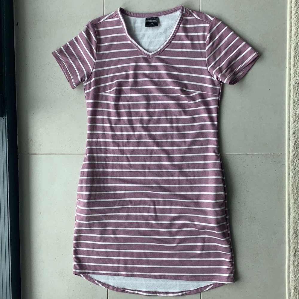 32 Degrees Ladies Dress lavender/white polyester/rayon/spandex with pockets